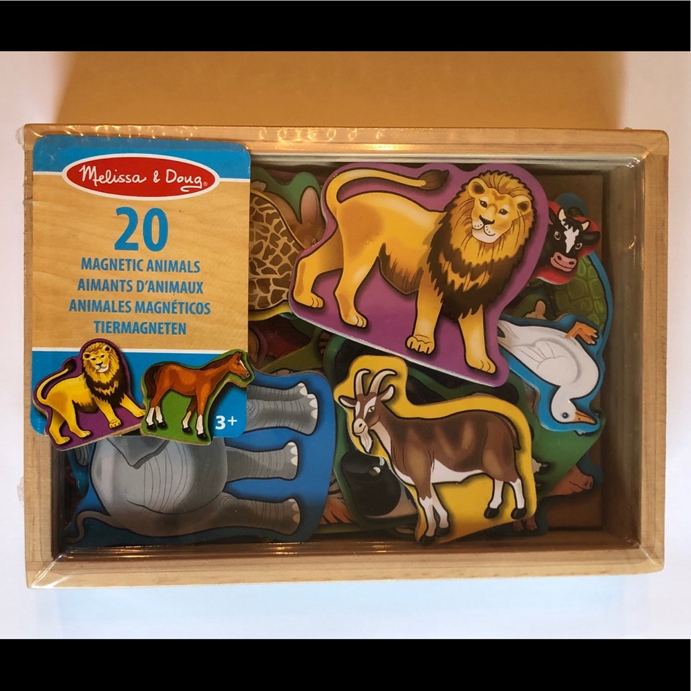 NWT! Melssa & Doug Magnetic Animals
